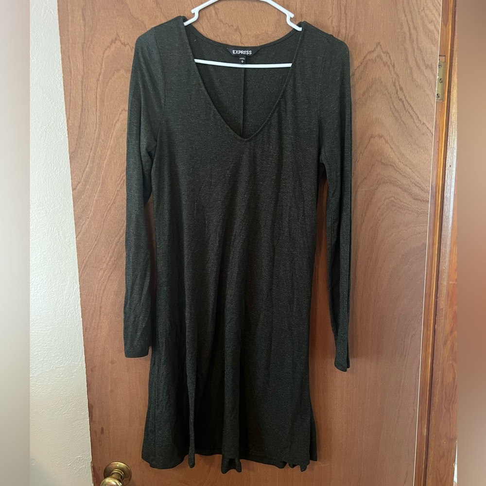 Express Dark Green V-Neck Casual Dress